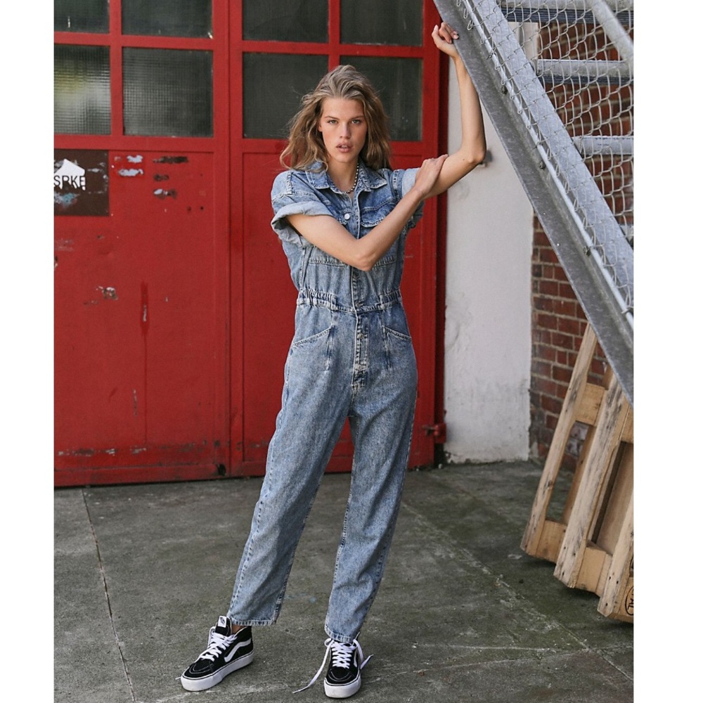 Free people denim jumpsuit Marci in powder blue